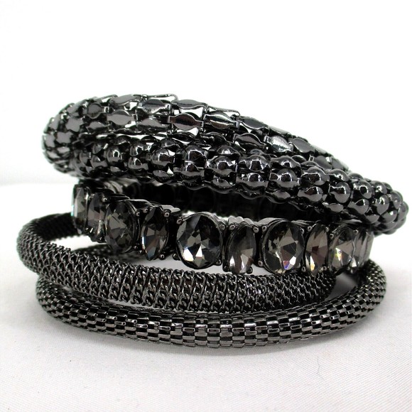 6  Metal Bangle Bracelets Stack Lot Textured Dark Gunmetal Grey Crystal Metal - Picture 3 of 5